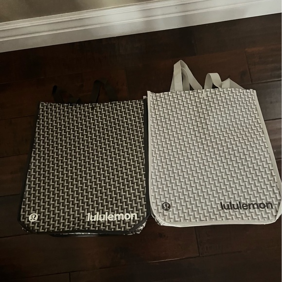 Lululemon athletica Tote Bags large - Picture 4 of 4